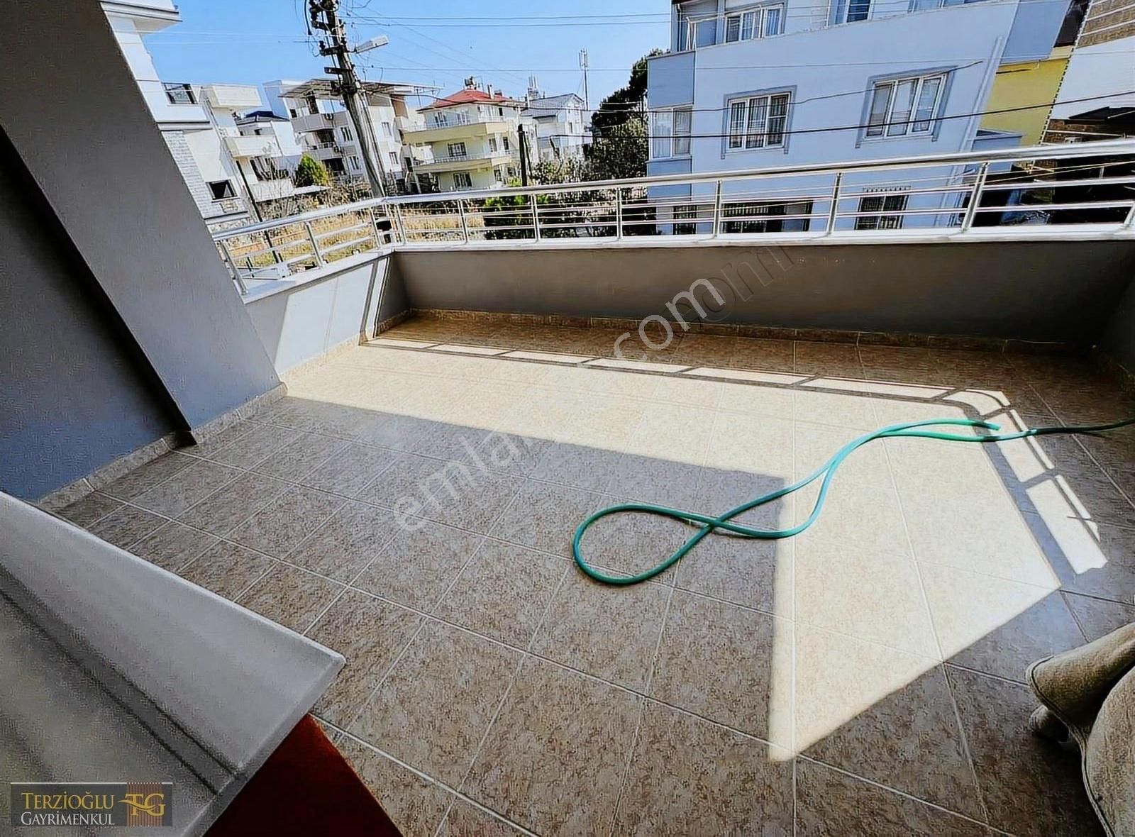 Terzioglu'ndan Cemiltemelde 3,5 Kat İmarlı Arsa Fiyatına Villa - Görsel 3