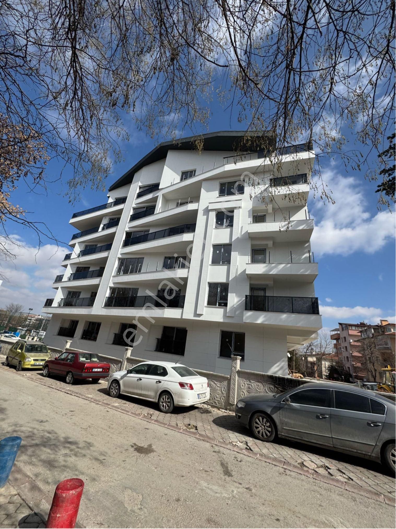 Çankaya Maltepe Satılık Daire Ankara Çankaya Maltepe 6+1 Satılık 270 M2 Dublex