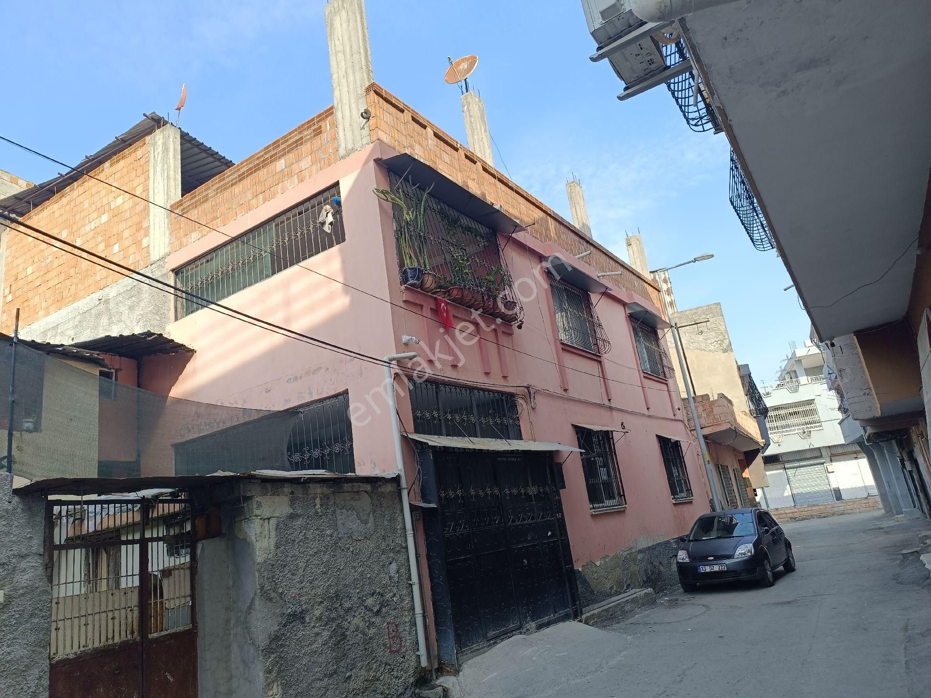 Sucuzade Mah.çarşı Merkez'de Güney Kuşak Bulvar'a 2'ci Parsel 180 M² Tapu'lukomple Satılık Müstakil - Görsel 19