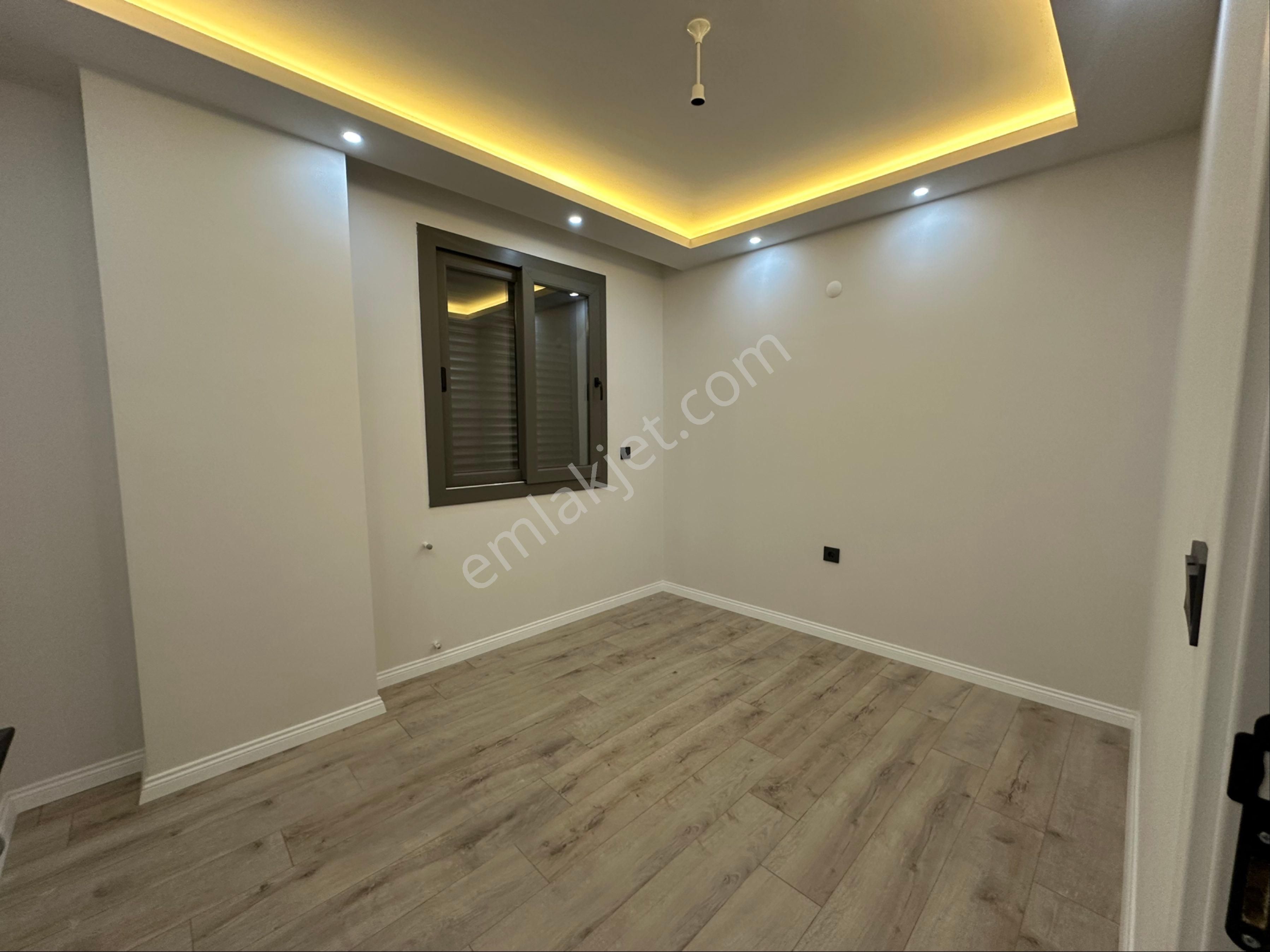 Dıdim’de 3+1 Müstakil Villa – Geniş Verandalı, Ön Cephe, Güneş Alan - Görsel 14