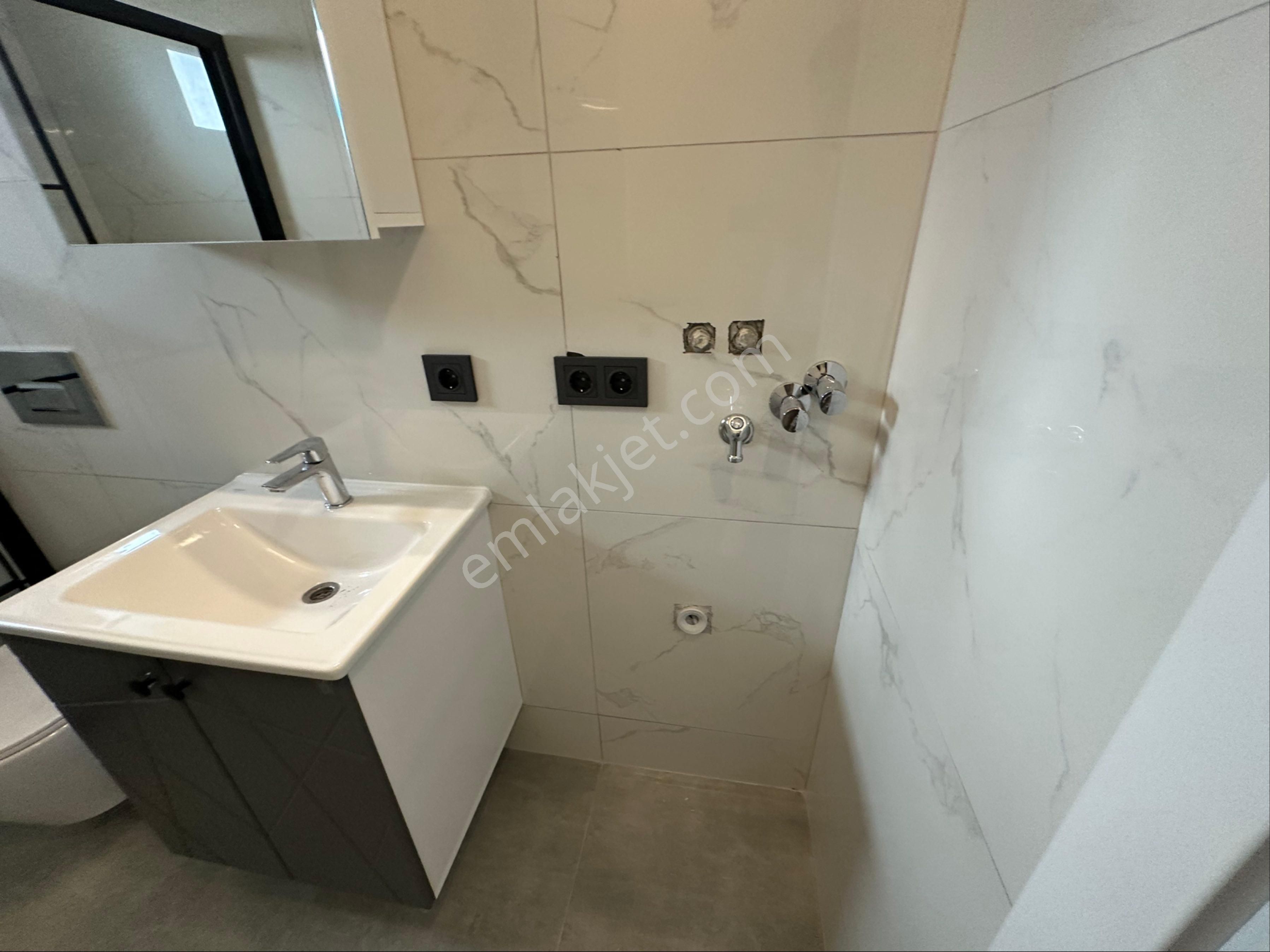 Dıdim’de 3+1 Müstakil Villa – Geniş Verandalı, Ön Cephe, Güneş Alan - Görsel 24