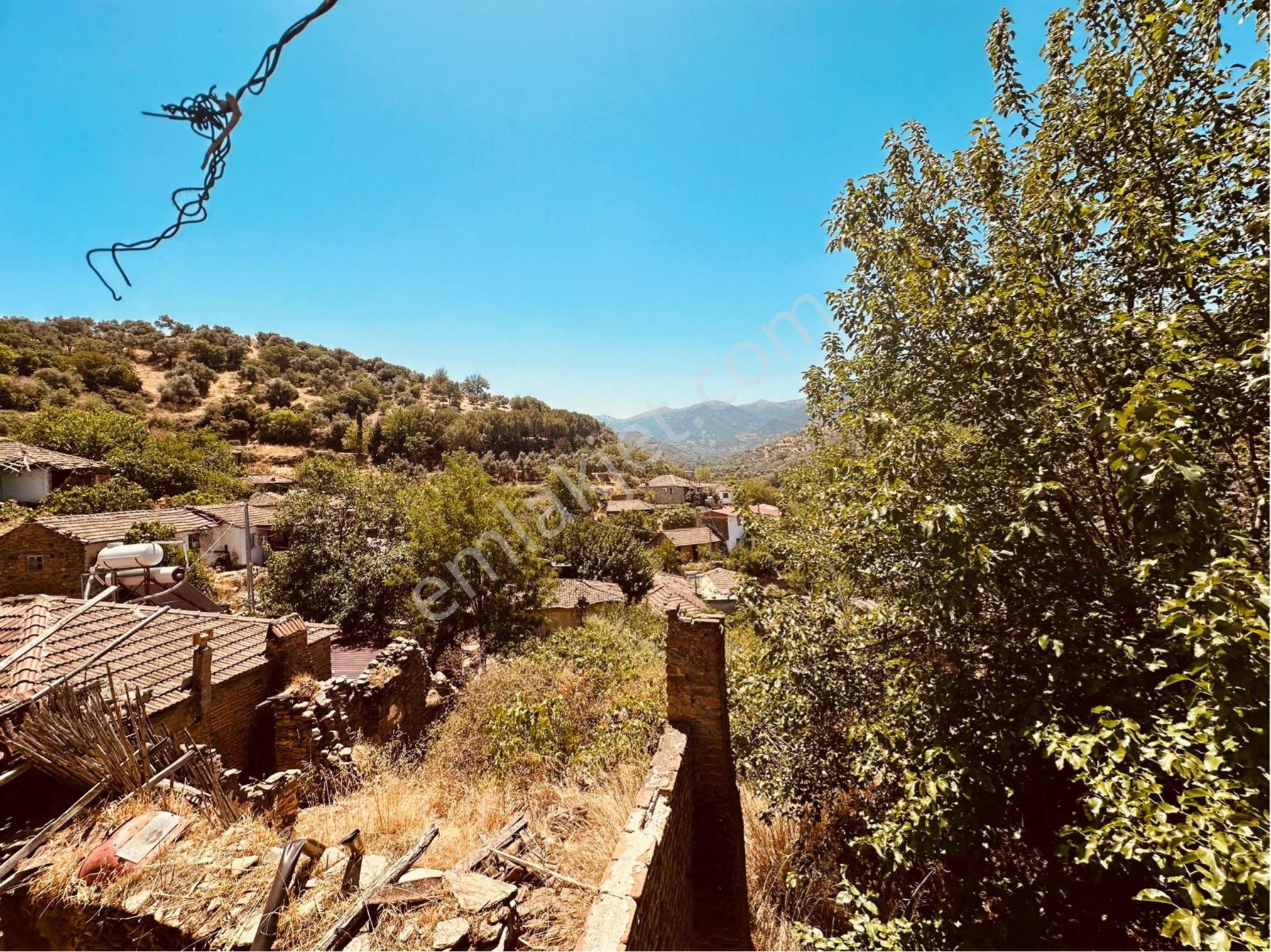 Tire Satılık Köy Evi 215 M2 Çobanköy De Abonelik Mevcut - Görsel 6