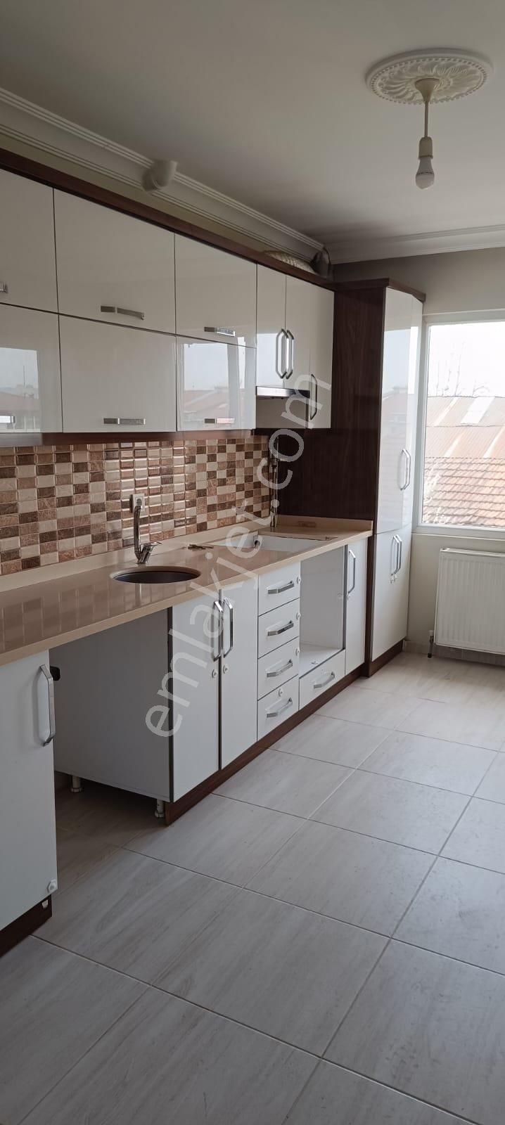 Remax Palas'tan Beyköy Merkezde Satılık 3+1 Daire - Görsel 9