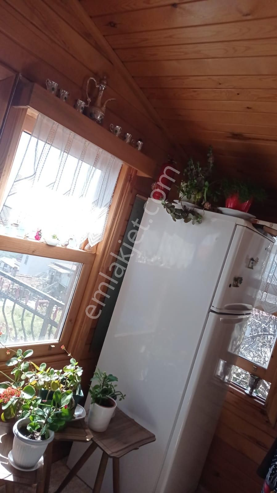 Zeytinli Pınar Başında 1+1 Eşyalı Kiralık Müstakil Köy Evi - Görsel 11