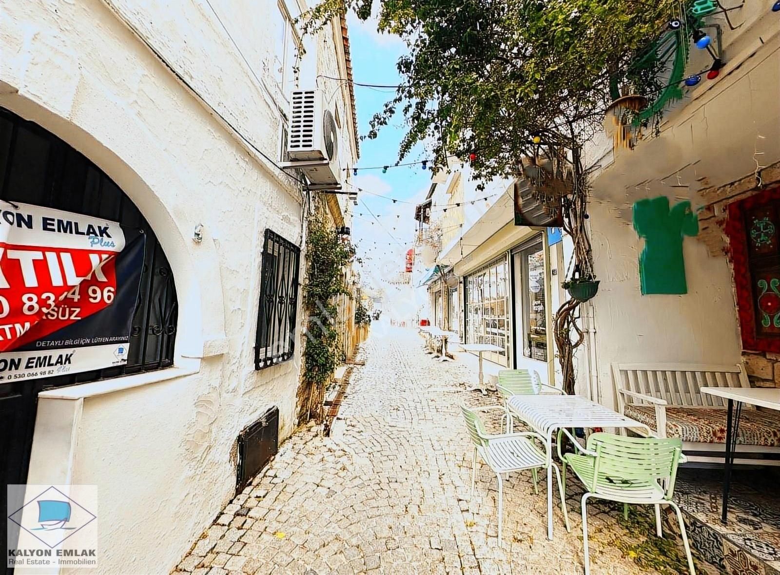 Çeşme Alaçatı Çarşı Da Satılık Dubleks Eski Köy Evi - Görsel 21