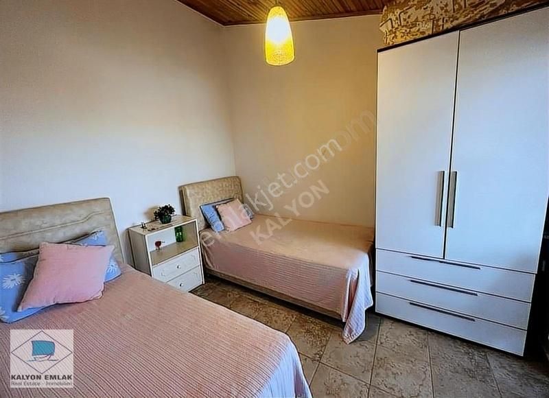 Kalyon'dan Çeşme Yalı'da Satılık Denize Sıfır Sitede Villa - Görsel 3