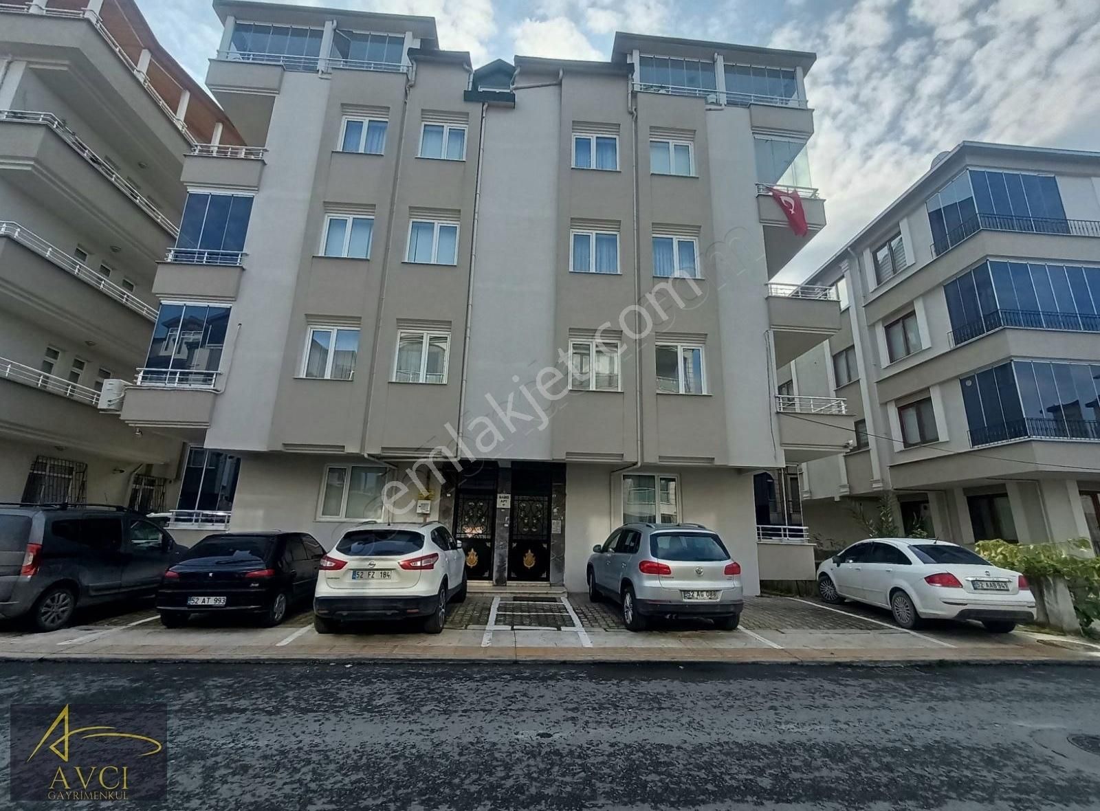 Altınordu Akyazı Kiralık Daire Avcı' Dan Akyazı Mahallesinde 3+1 Asansörlü Kiralık Daire