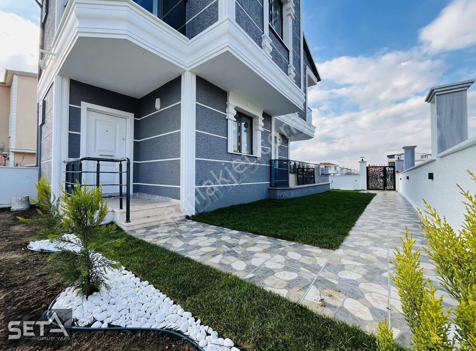 ꧁▇seta Grup▇꧂ Özenle Yapılmış Geniş Bahçeli Şık Villa - Görsel 4