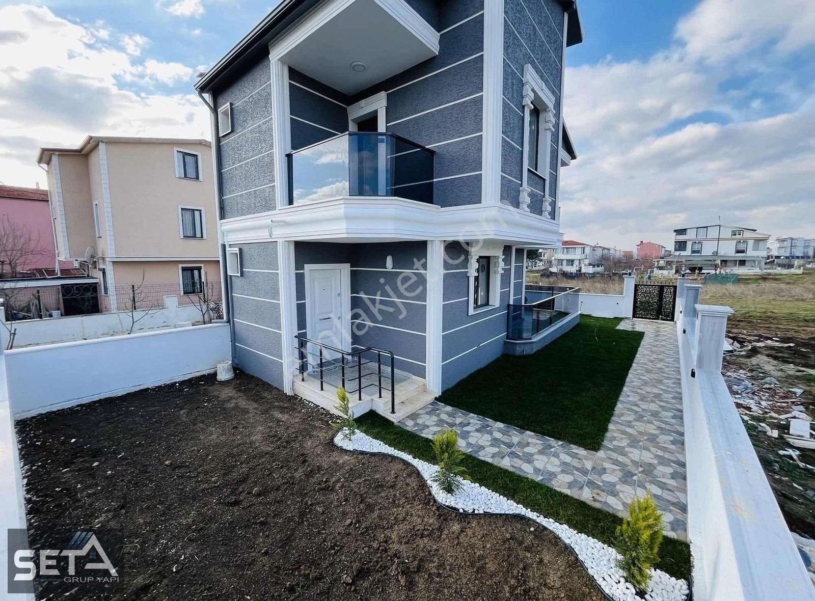 ꧁▇seta Grup▇꧂ Özenle Yapılmış Geniş Bahçeli Şık Villa - Görsel 19