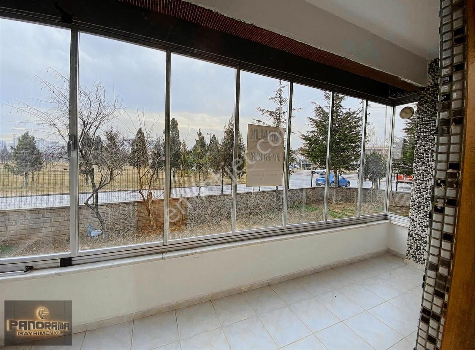 Selçuklu Yazır Kiralık Daire Panorama'dan Yazırda Kiralık Bakımlı Daire