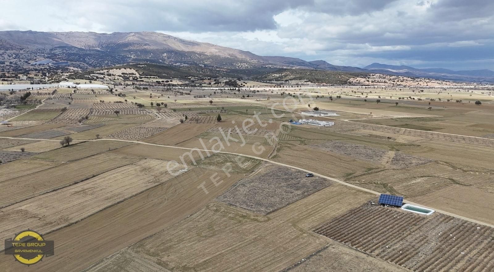 Elmalı Bozhüyük Satılık Tarla Antalya Elmalı Bozhüyük'te 2779 M2 Tek Tapu Satılık Tarla