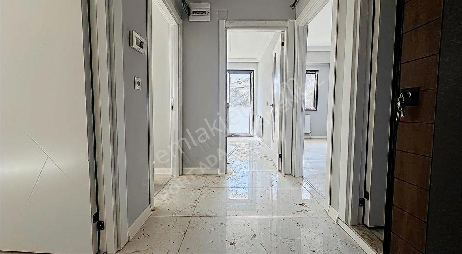 Darıca Sırasöğütler Satılık Daire Sırasöğütler Mah Merkezi Konumda 2+1 85 M² Sıfır Yüksek Giriş