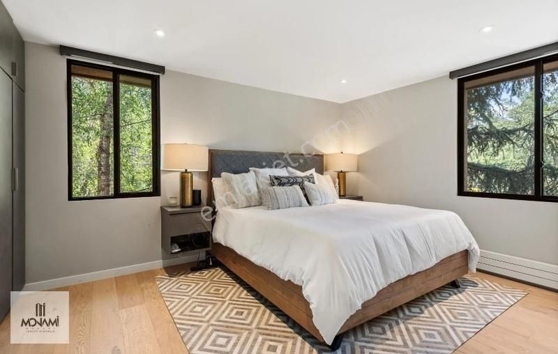 Urlada Sıfır Ultralüx Villa 4+1 230m2 Müstakil Havuzlu - Görsel 12