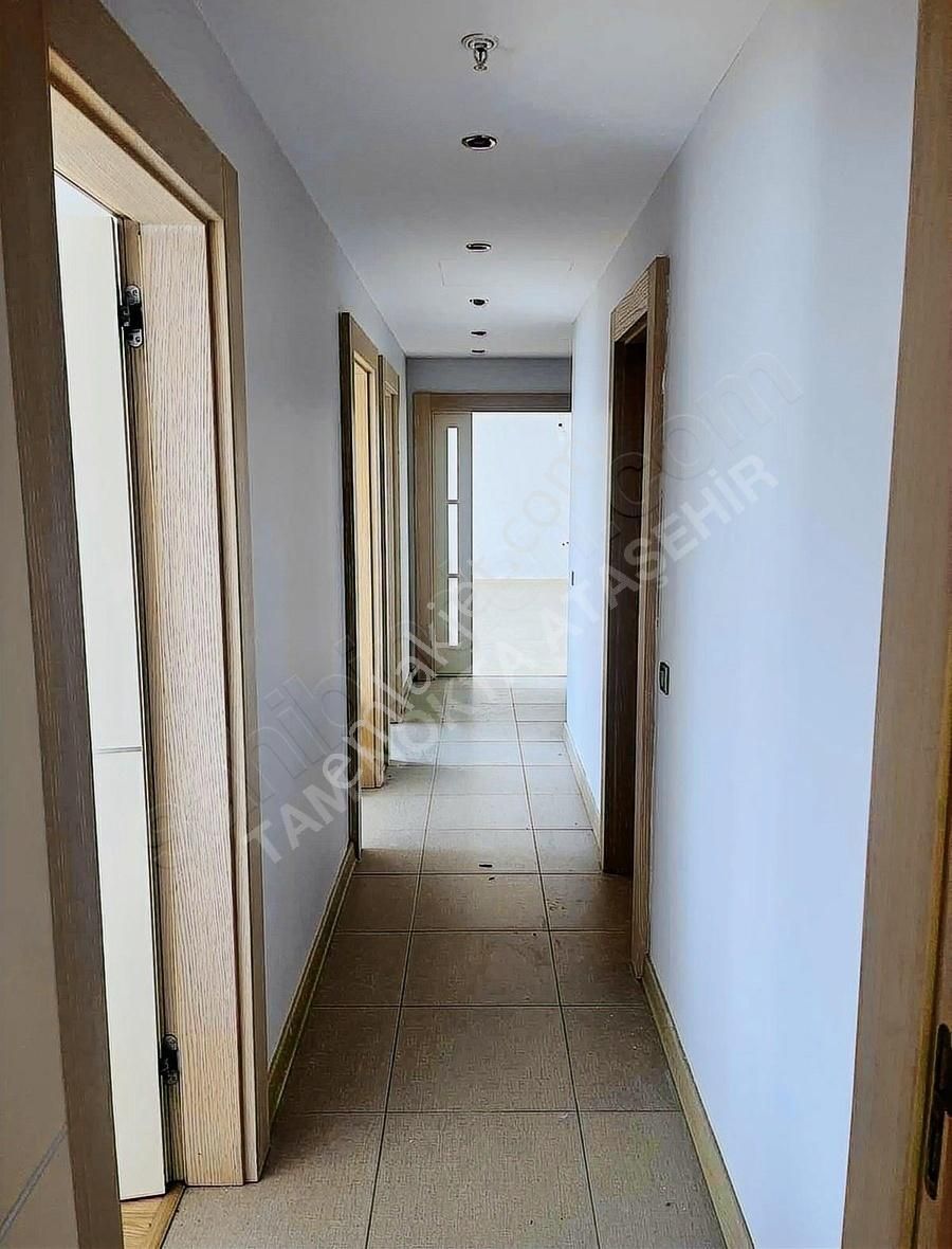 Ataşehir Barbaros Kiralık Daire Varyap Merıdıan Kiralık 3+1 D Blok