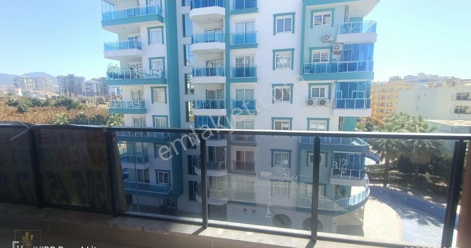 Alanya Mahmutlar Satılık Daire ***alanya Mahmutlarda Sitede Boş Satılık 1+1 Daire 3.350.000tl.***