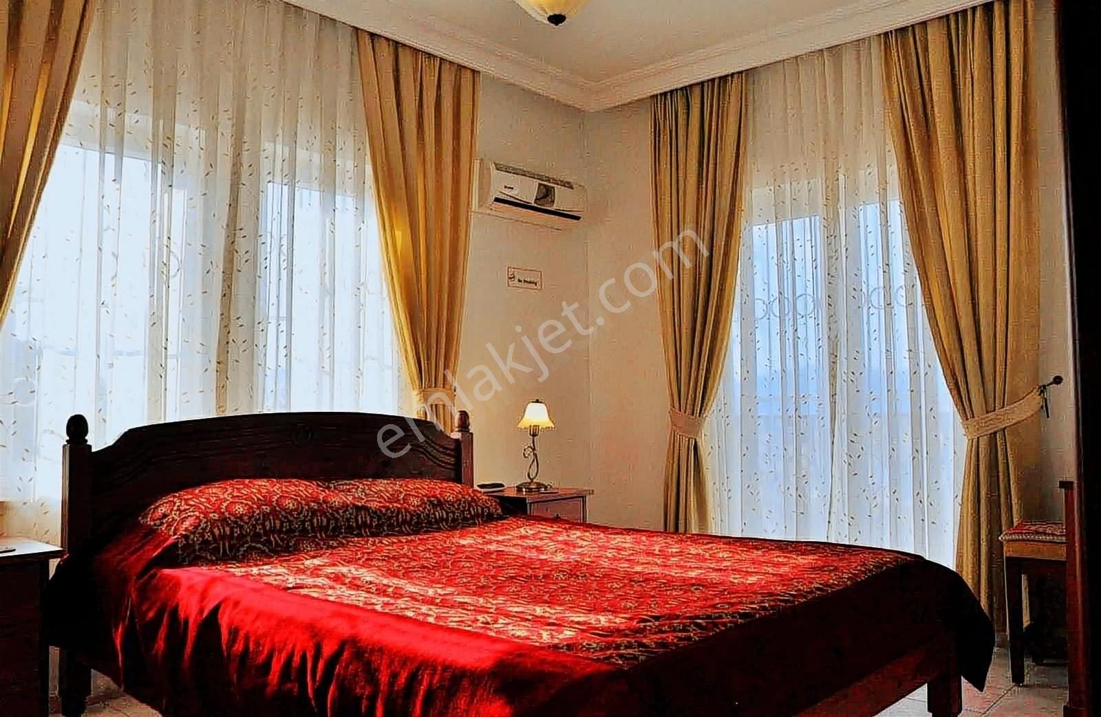 Ünlü Turizm Cenneti Ölüdeniz Mahallesinde Satılık 5+1 Villa - Görsel 16