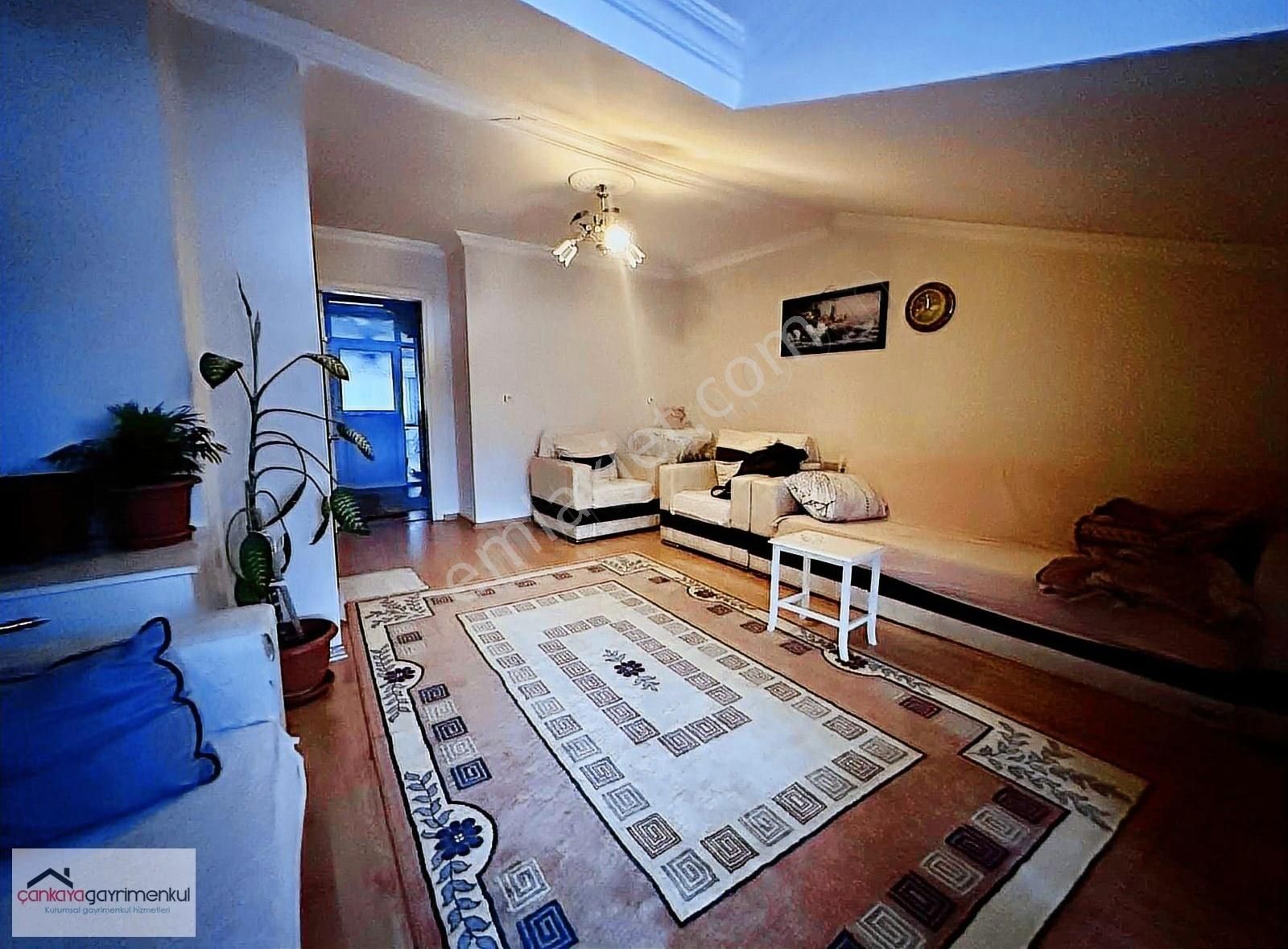 Tapusu Ayrılabilir, Geniş Ve Ferah 3+2 Dubleks Güney Cephe !!!