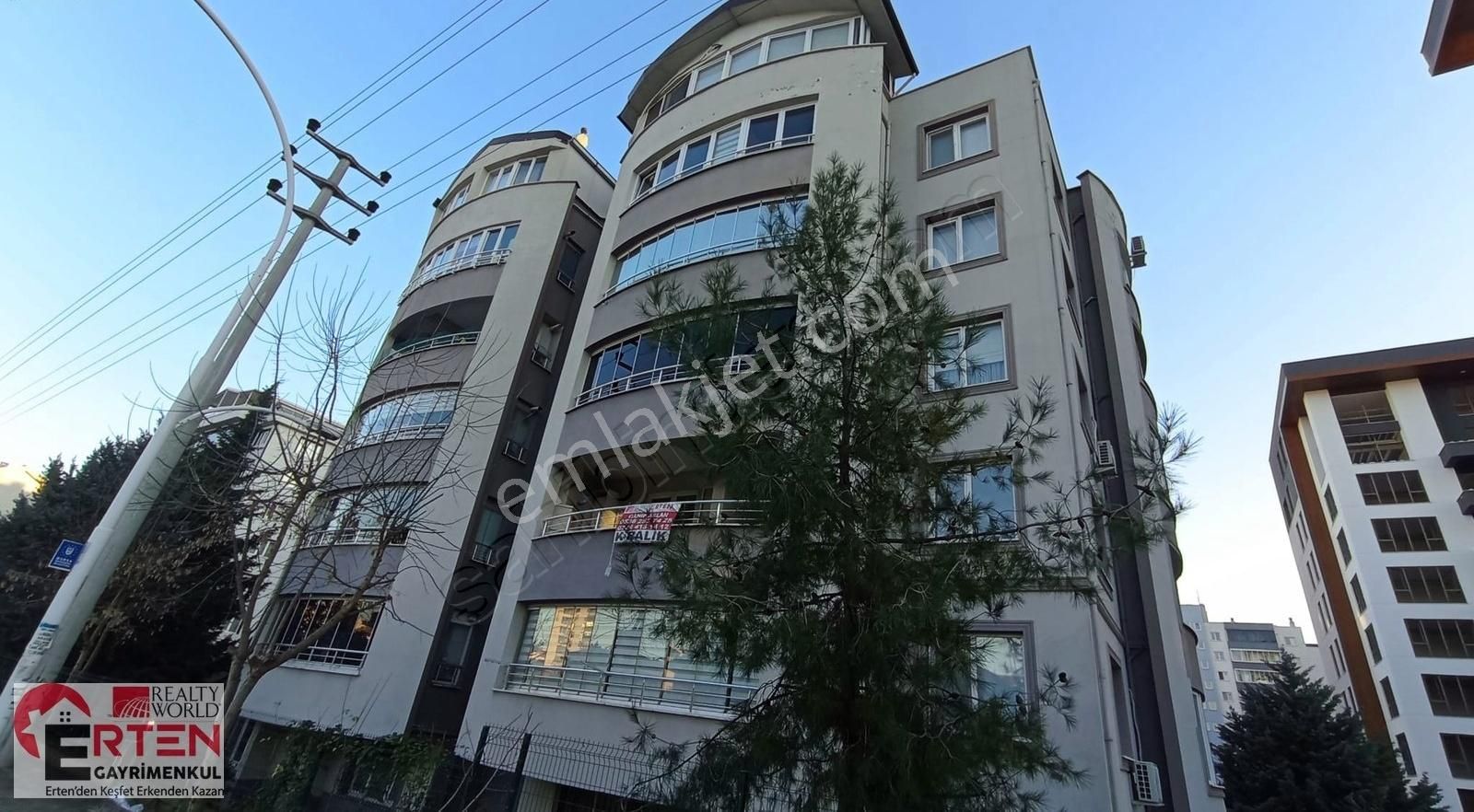 Nilüfer Yüzüncüyıl Kiralık Daire Rw Erten'den 100.yıl Mah.cumhuriyet Sitesinde 3+1 Kiralık Daire