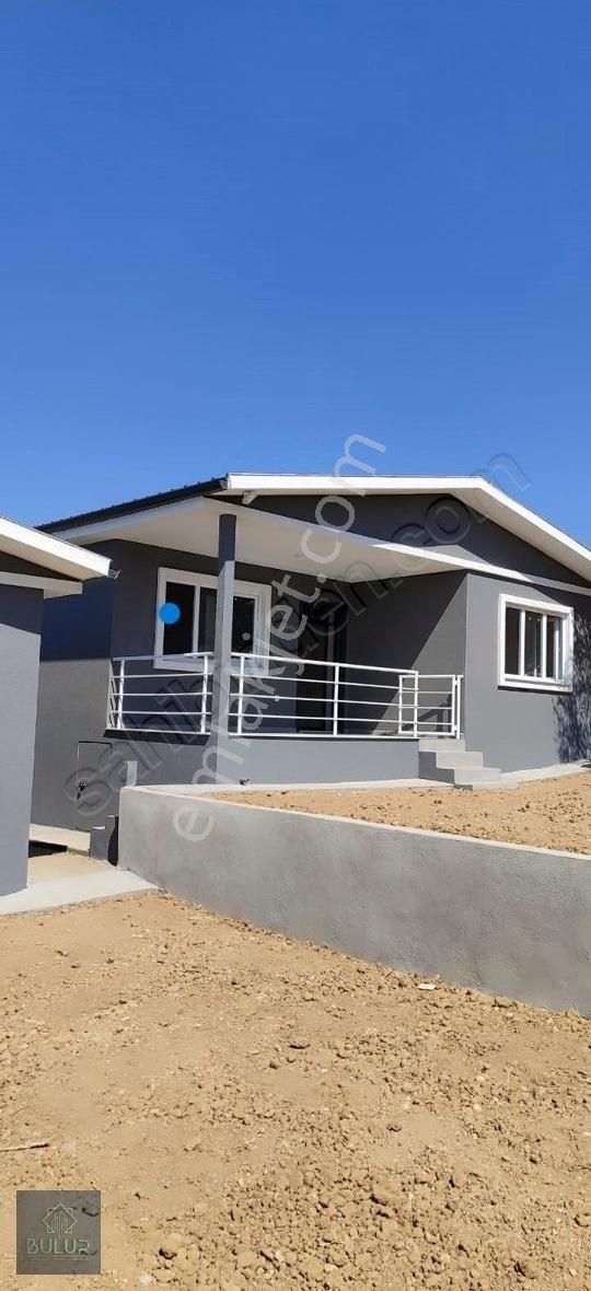 Torbalı Saipler De, 278 M2 Arsa, İçinde 48 M2 1+1 Ev - Görsel 9