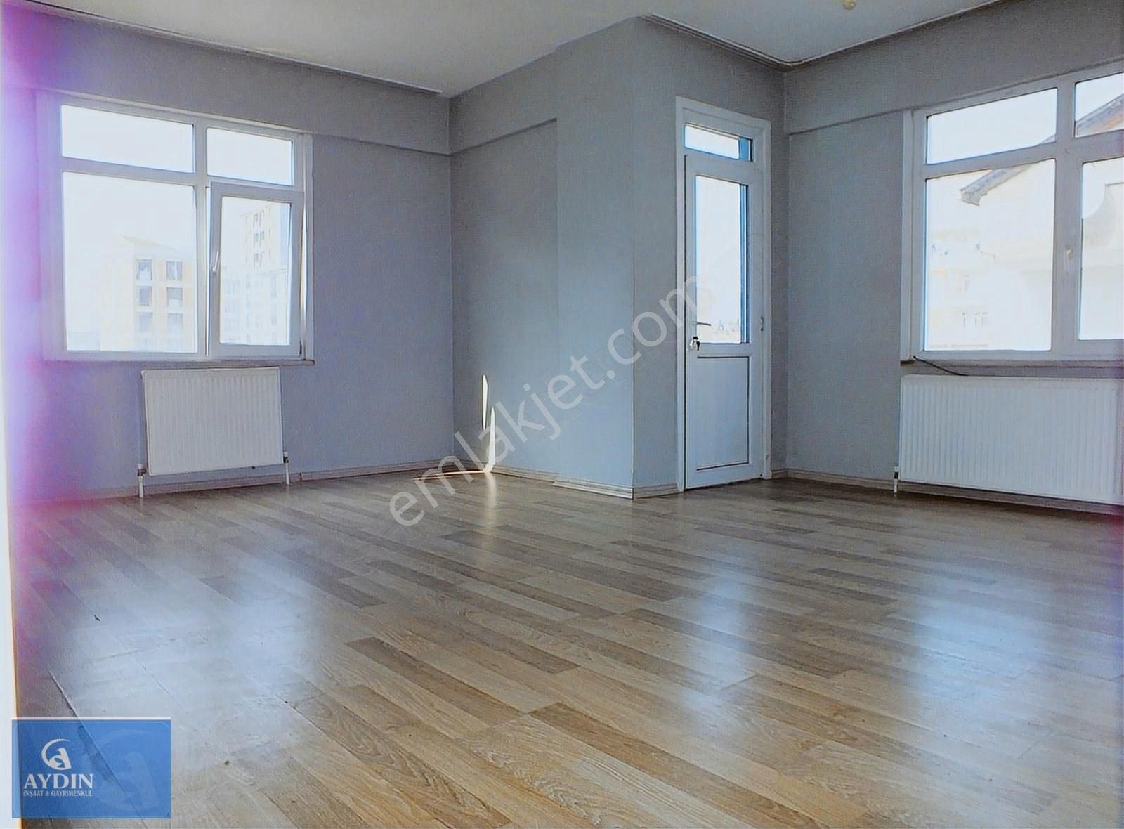 Pendik Kavakpınar Marmaraya Yakın Kiralık Daire Aydın Gayrimenkulden Kavakpınar Mah.3+1 Kiralık 140m2 Daire