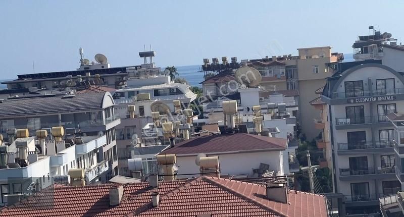 Alanya Saray Satılık Daire Saray Mah'de Denize Yakın Aktiviteli Binada 2+1 Eşyalı Satılık