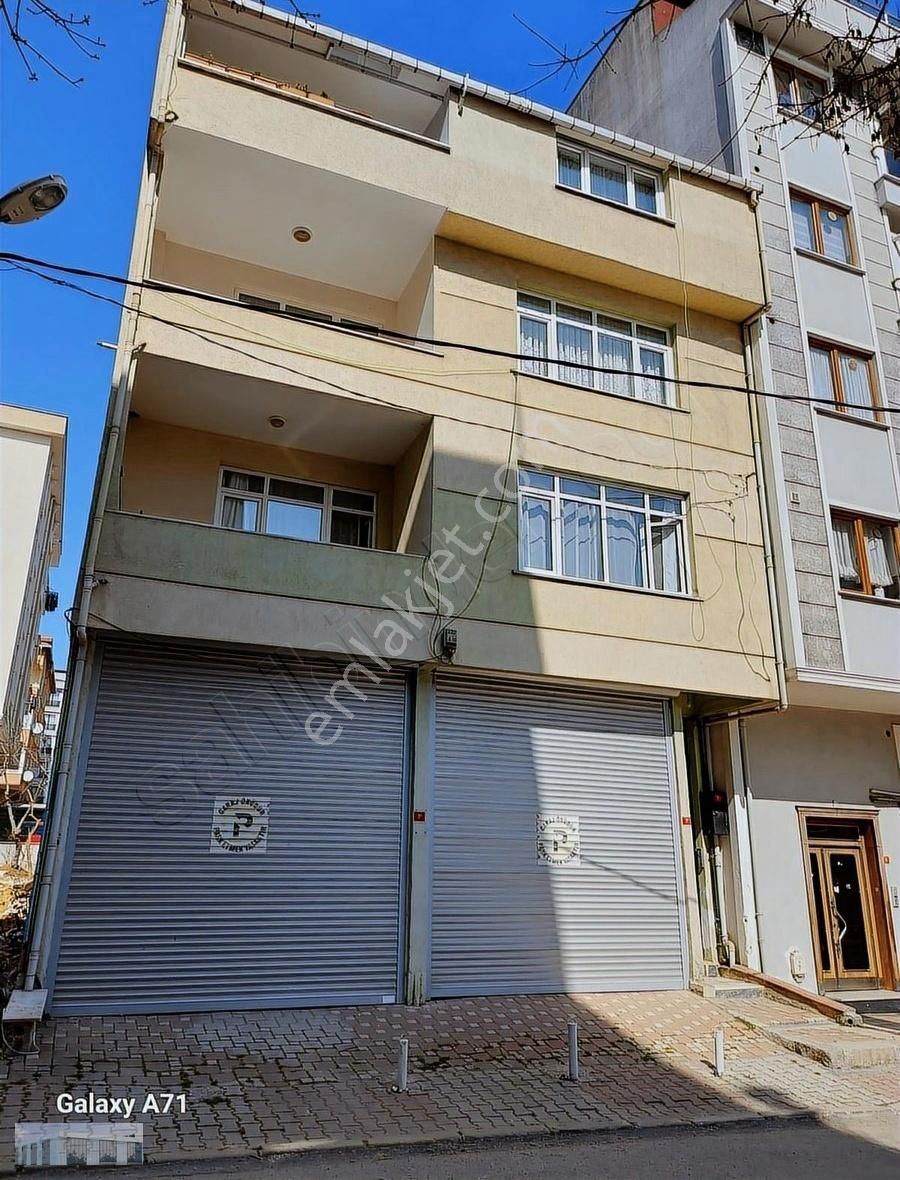 Çekmeköy Aydınlar Kiralık Daire Çekmeköy Aydınlar Mahallesi'nde Kiralık 3+1 Geniş Ara Kat Daire