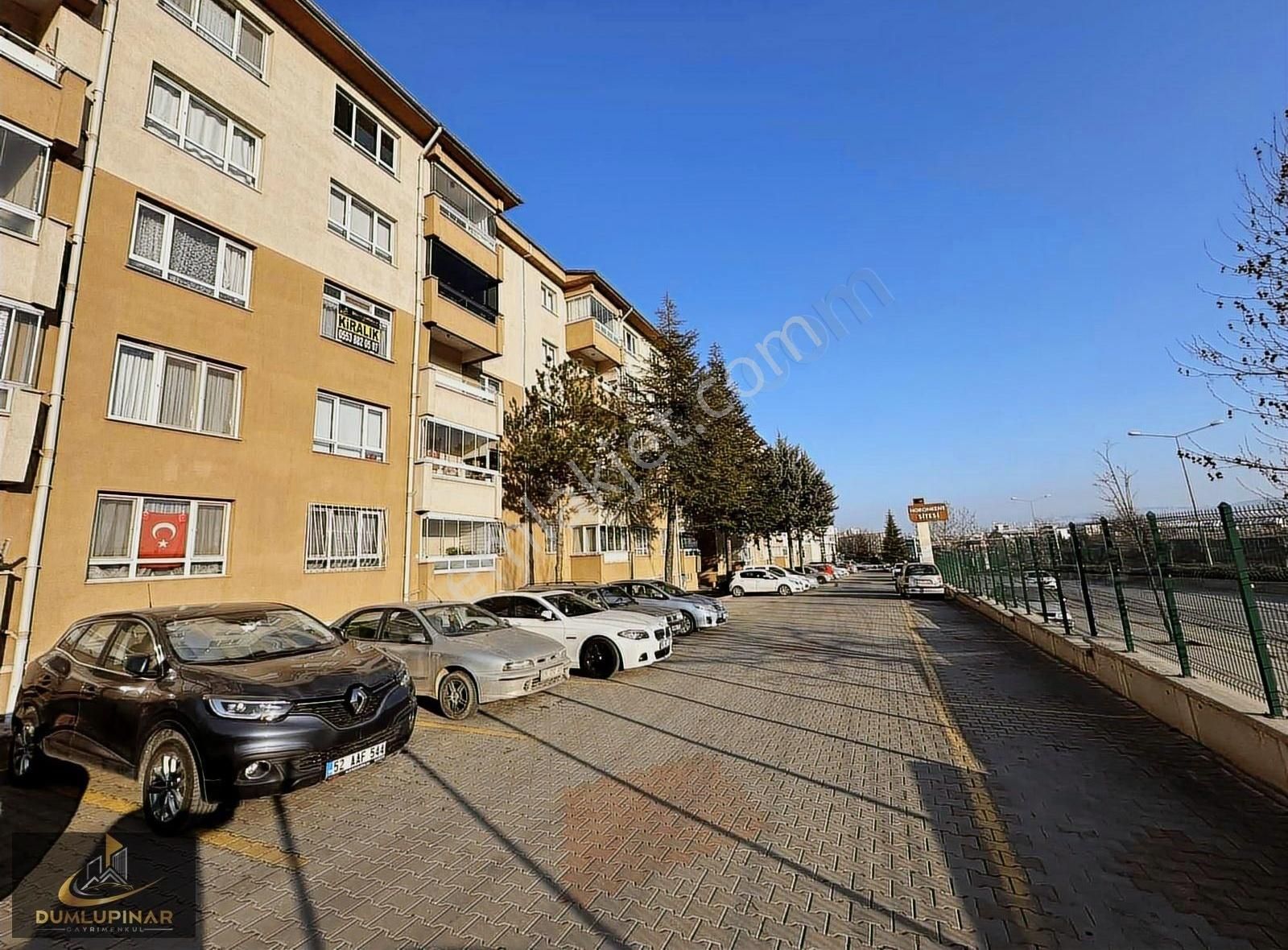 Yenimahalle Batı Sitesi Kiralık Daire 3+1 Batıkent Site İçerisinde Ara Kat Kiralık Daire
