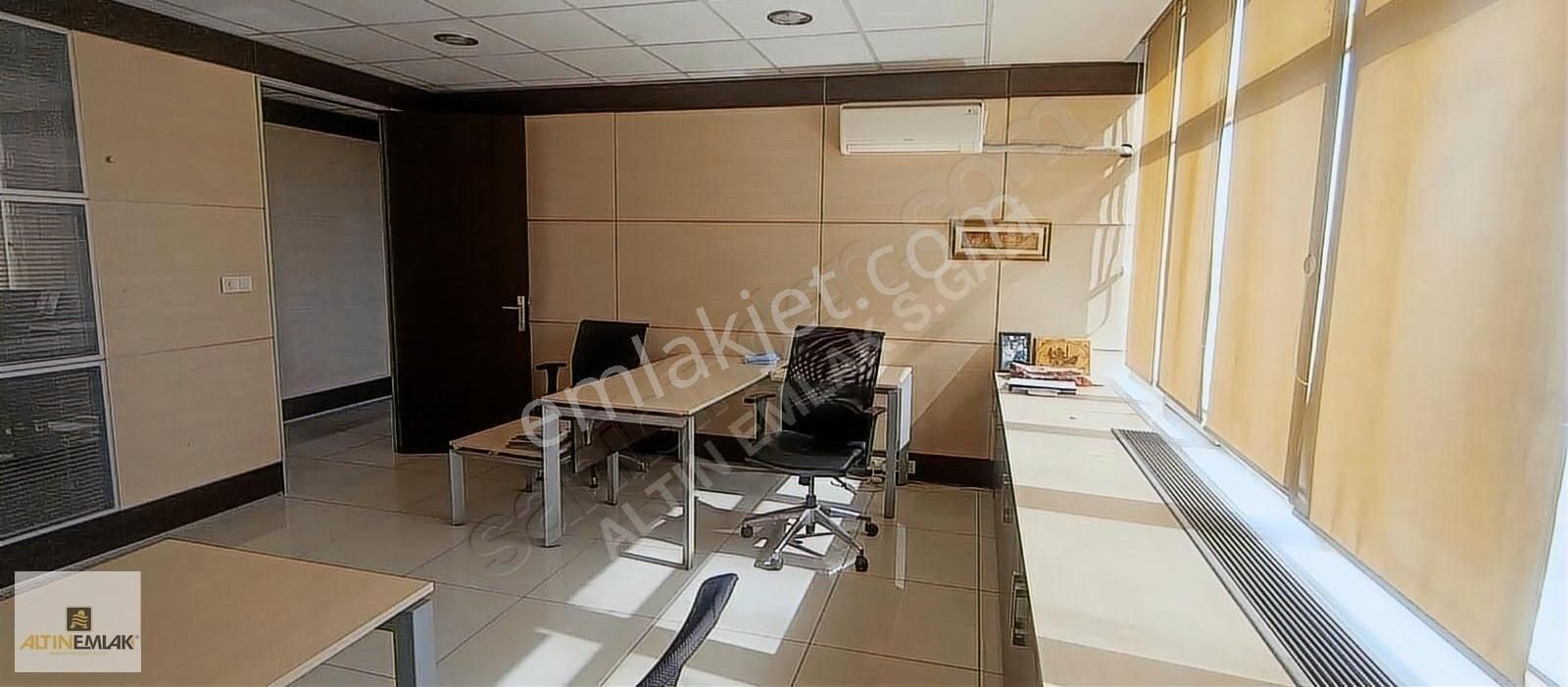 Altın Emlak'tan Bayrampaşa Mega Centerda Satılık 450m2 Ofis Katı - Görsel 6