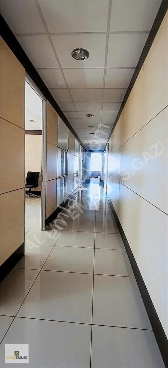Altın Emlak'tan Bayrampaşa Mega Centerda Satılık 450m2 Ofis Katı - Görsel 14