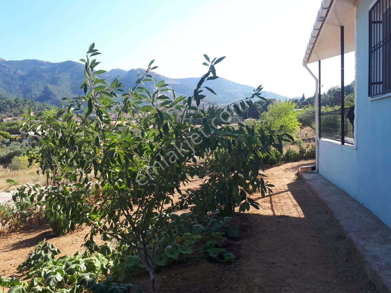 Kemalpaşa Yukarıkızılca'da Satılık Bahçeli Müstakil Ev - Görsel 9