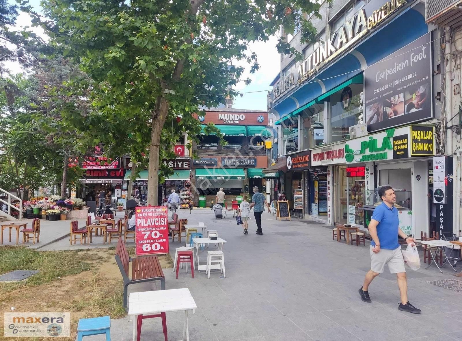 Bakırköy Cevizlik Satılık Dükkan & Mağaza Bakırköy De Kıymetli Dükkan Meydana Yakın Giriş:24m2 Alt:30m2