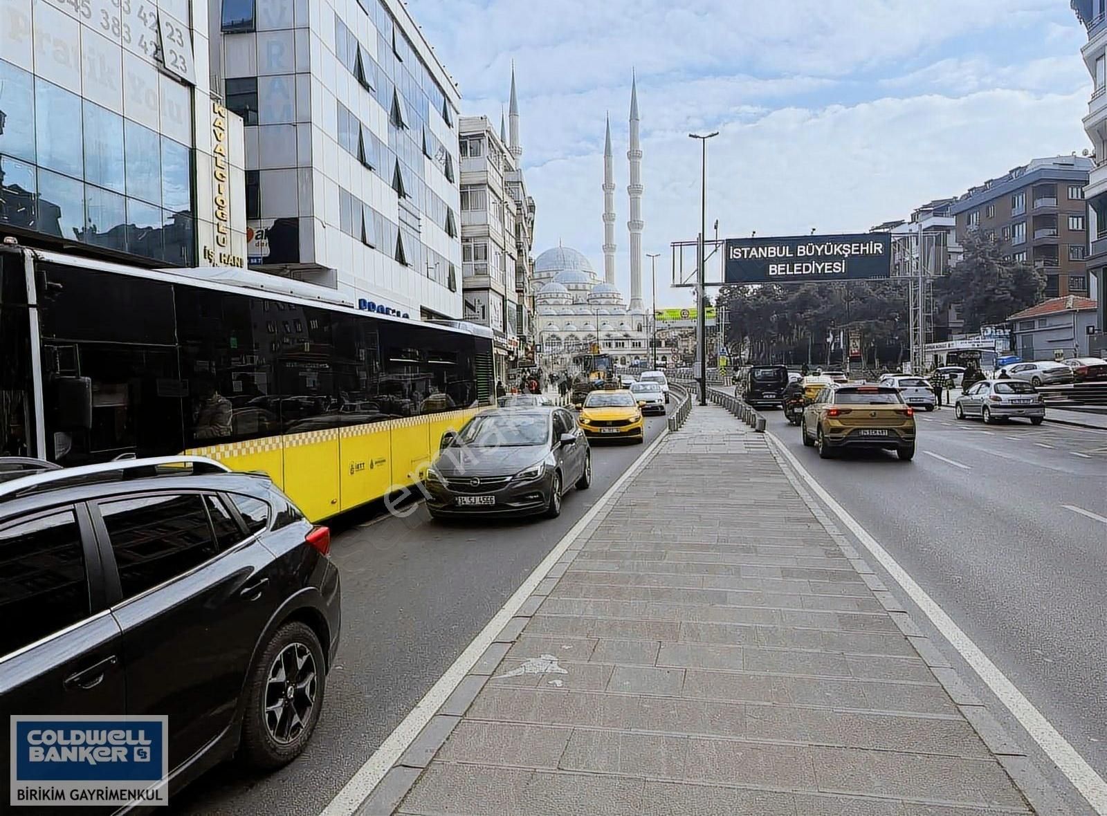 Maltepe Altayçeşme Satılık Dükkan & Mağaza Bağdat Caddesinin Kalbinde, Yüksek Verimli Kupon Dükkanı!