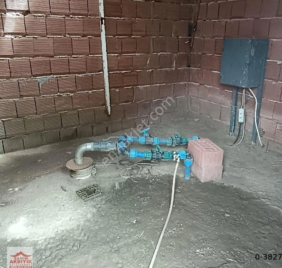 Kemalpaşa Armutlu 5 Dönüme Yakın Bağ Ve Evi 2+1 100 M2 - Görsel 24