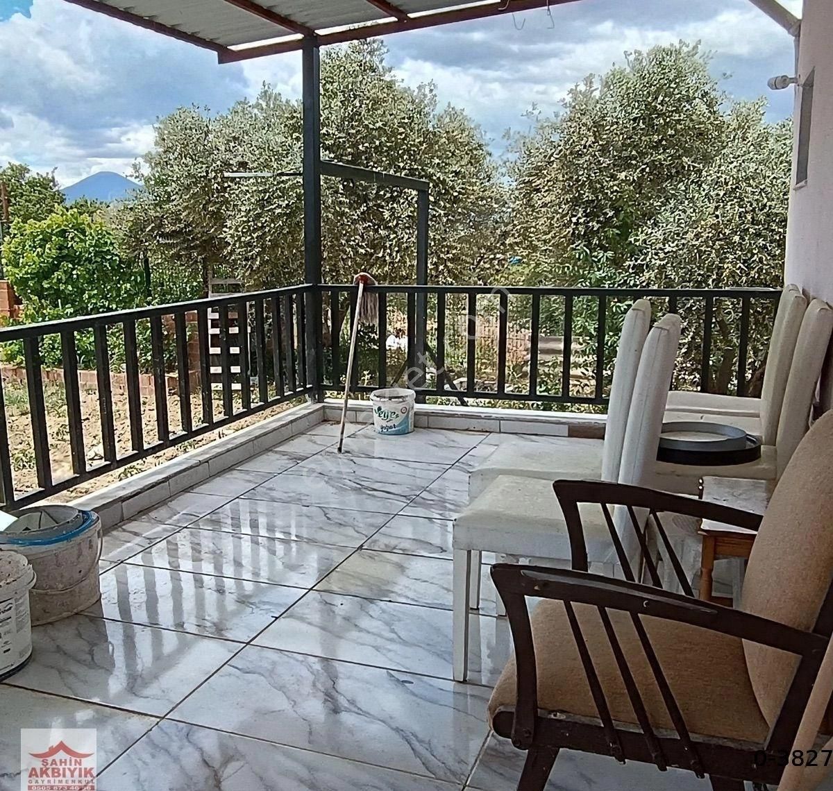 Kemalpaşa Armutlu 5 Dönüme Yakın Bağ Ve Evi 2+1 100 M2 - Görsel 27