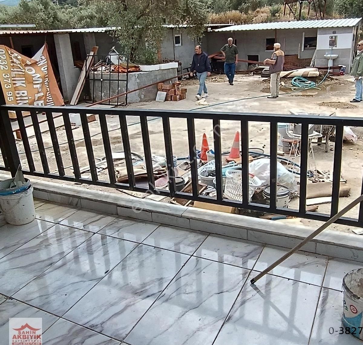 Kemalpaşa Armutlu 5 Dönüme Yakın Bağ Ve Evi 2+1 100 M2 - Görsel 14