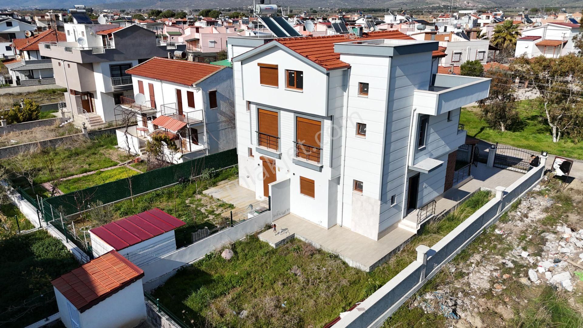 İzmir Dikili Cumhuriyet Mahallesi Satılık Sıfır 4+1 İkiz Villa - Görsel 13