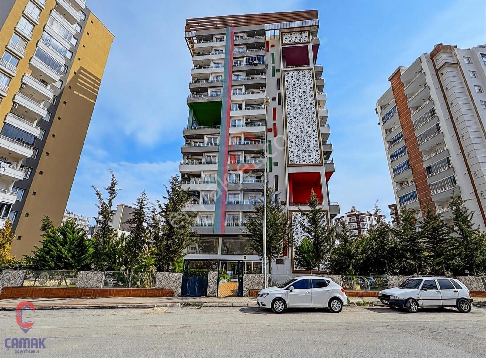 Yenişehir Çiftlikköy Satılık Daire Üniversite Caddesi'nde Deniz Manzaralı Eşyalı Satılık 1+1 Daire