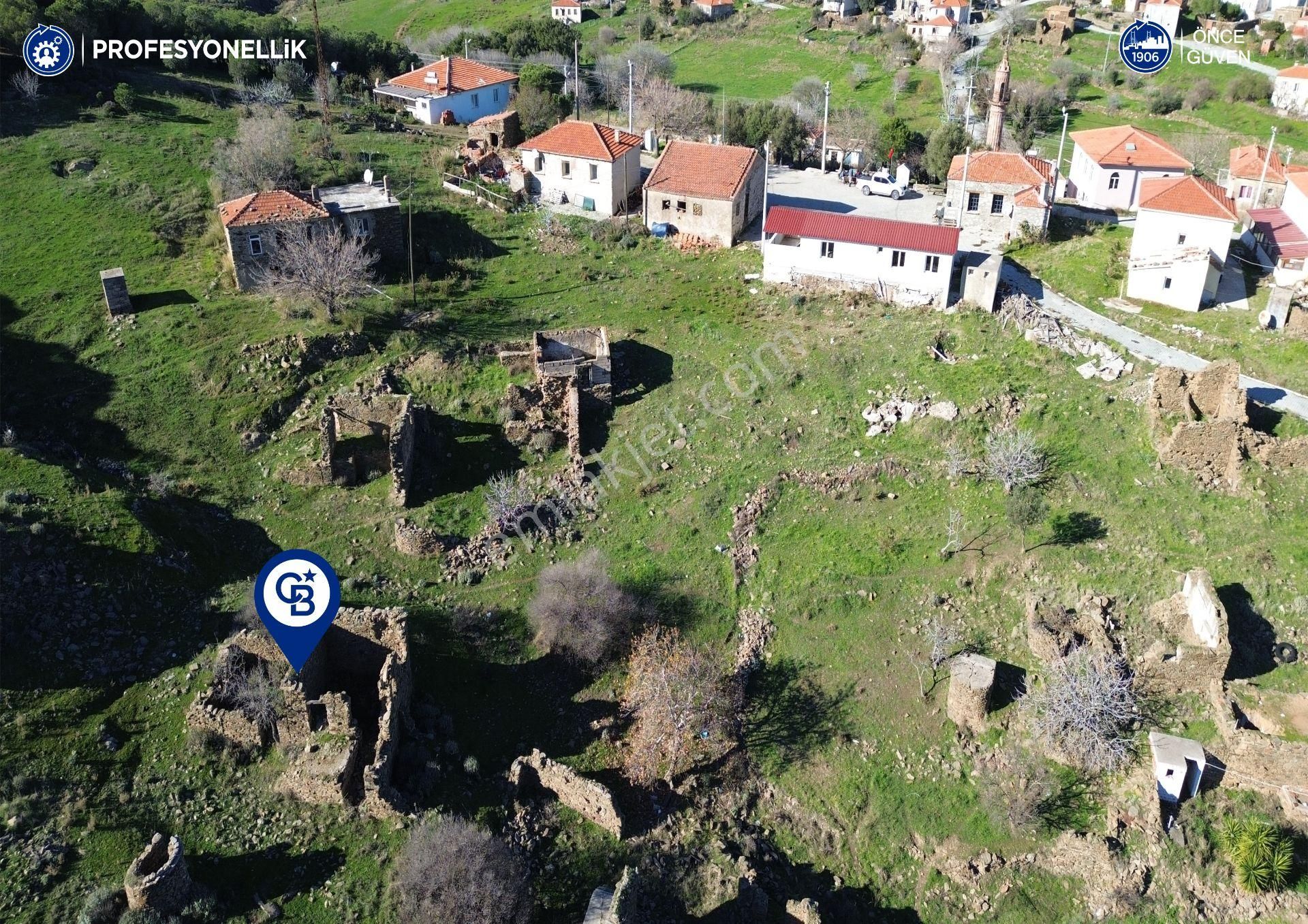 Karaburun Parlak Mahallesi'nde 250 M2 Yıkık Taş Ev Ve Avlusu - Görsel 3