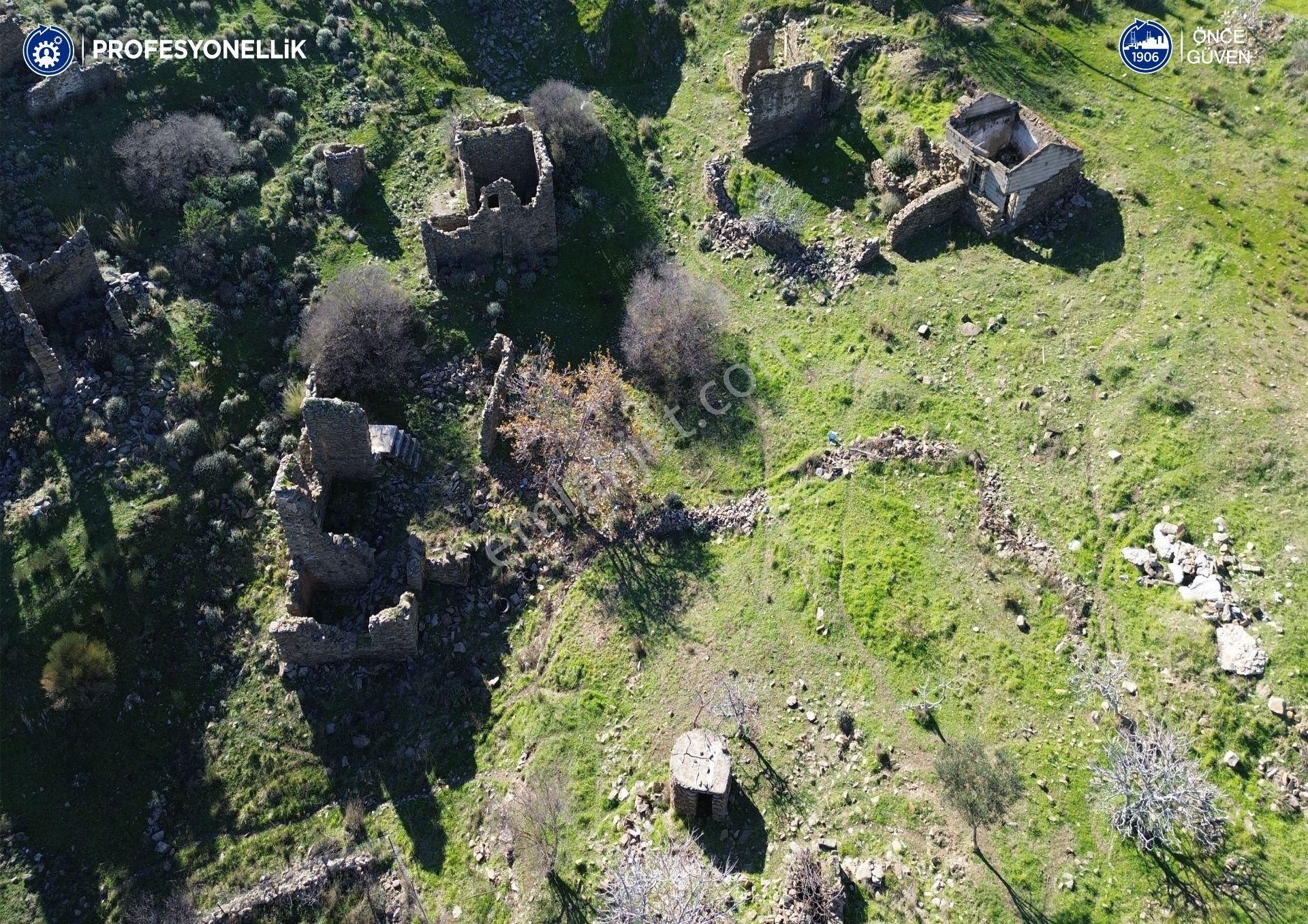 Karaburun Parlak Mahallesi'nde 250 M2 Yıkık Taş Ev Ve Avlusu - Görsel 9