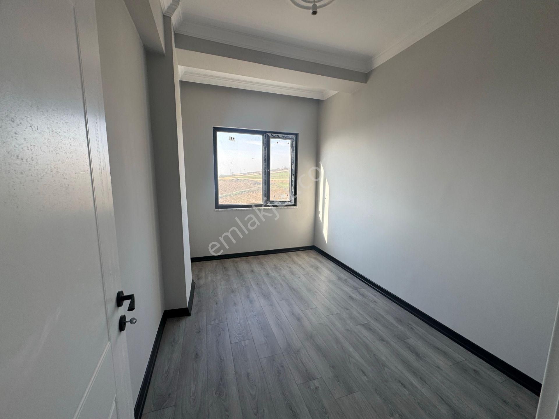 Aydınlık Emlaktan Bursa İnegöl Akhisar'da Yeni Çevre Yolunun Üstünde Satılık 3+1 Daire - Görsel 7