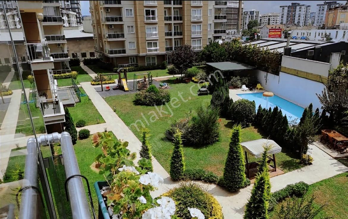 Çekmeköy Taşdelen Satılık Daire Seeworld Koytur Corner Park 2+1 Eşyalı Balkonlu 103m2 Çekmeköy