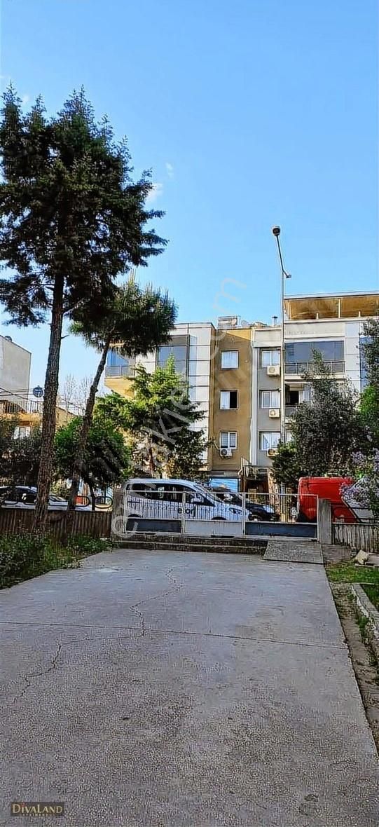 Efeler Girne Satılık Daire Girne Mahallesi Elifkent'te Ana Cadde Üzeri Satılık Daire