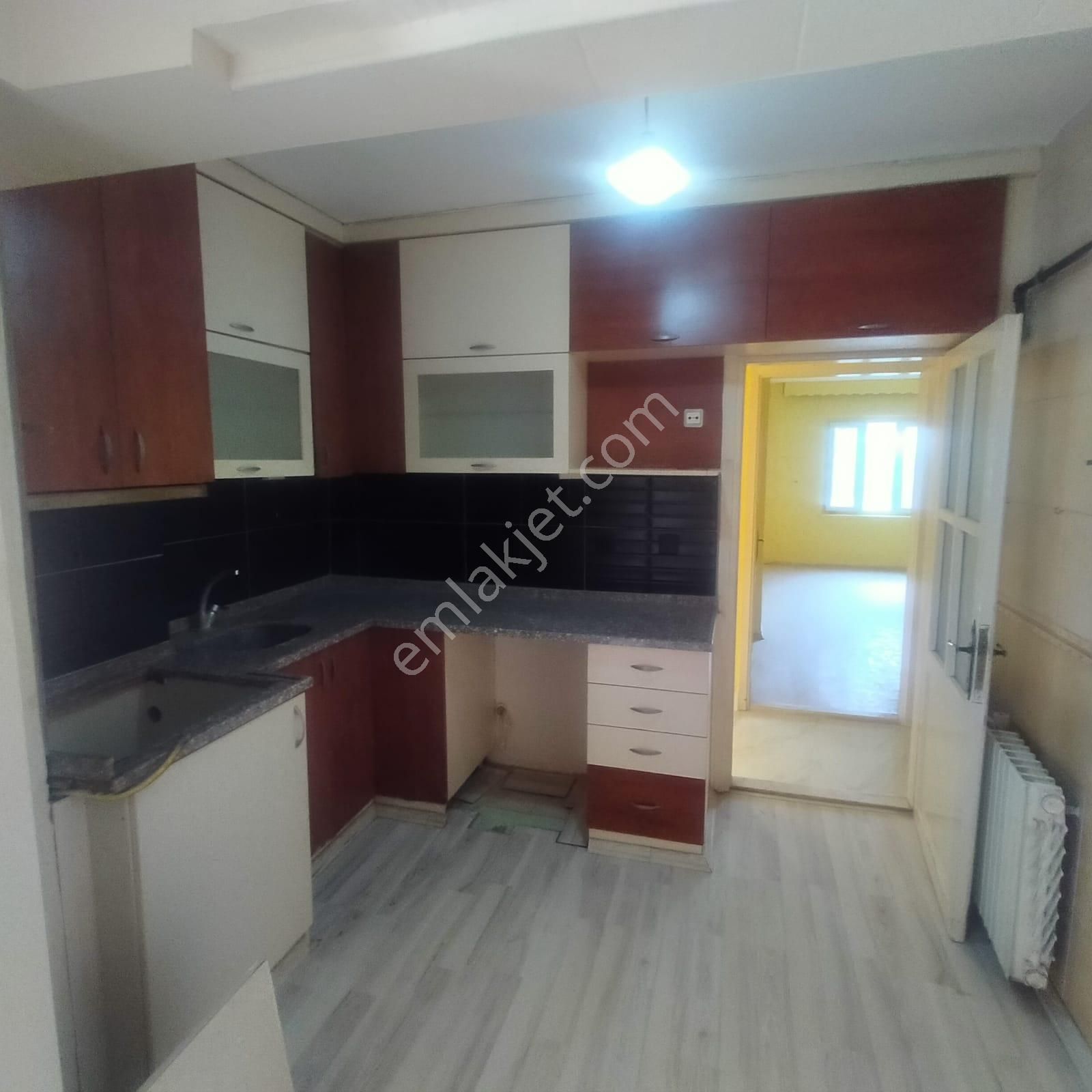 Pamukkale Yunusemre Kiralık Daire Ender Uysal Gayrimenkulden Yunusemre De Kiralık 3+1 Daire...