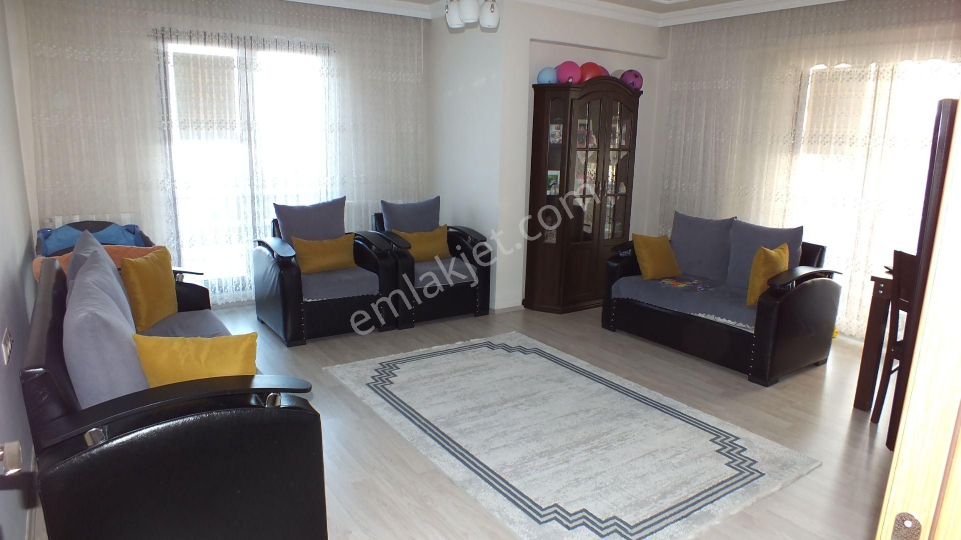 Soğuksu Güllü Ana Sitesi Satılık 145m2 3+1 Giriş Kat Daire - Görsel 25