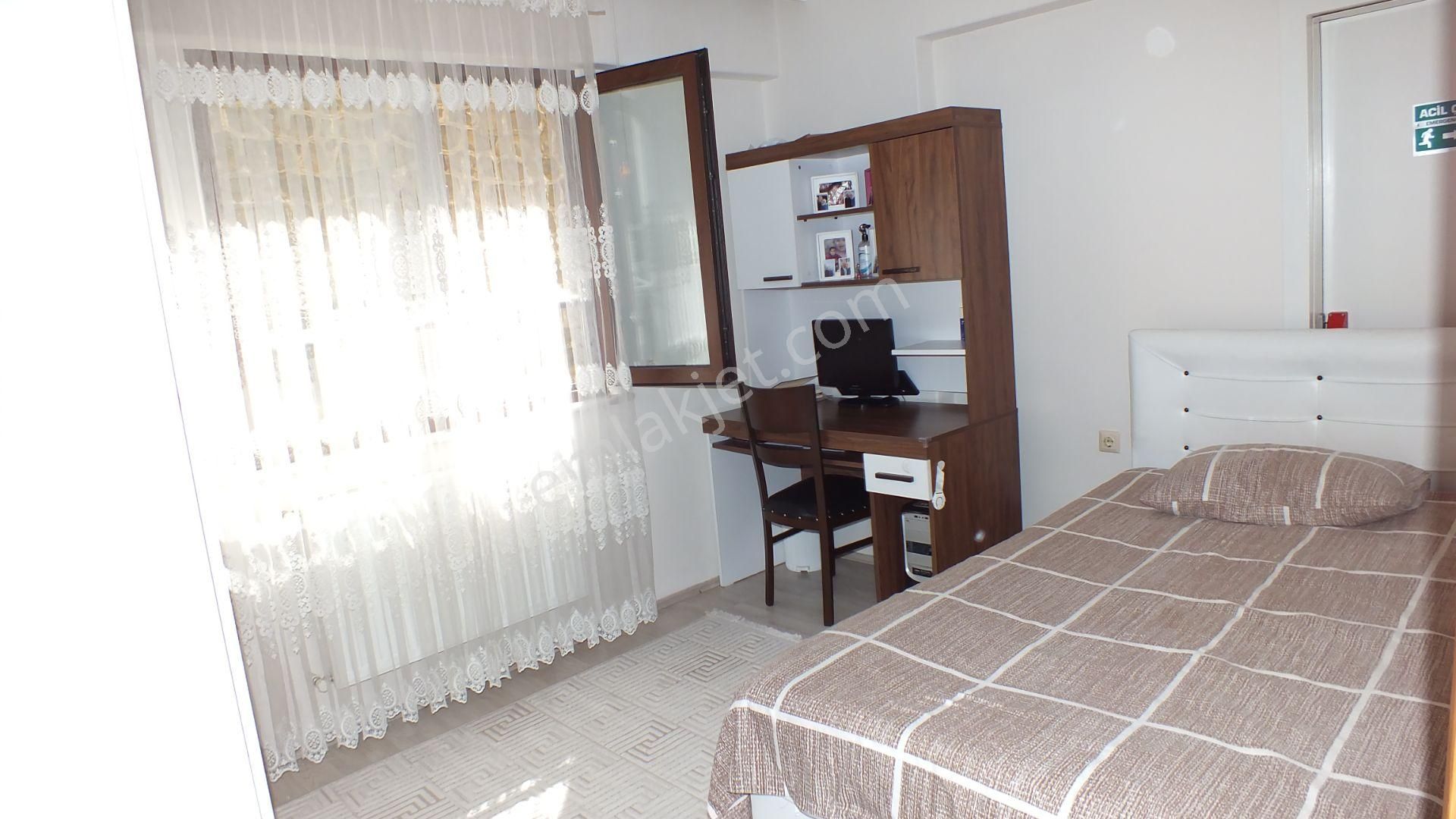 Soğuksu Güllü Ana Sitesi Satılık 145m2 3+1 Giriş Kat Daire - Görsel 19