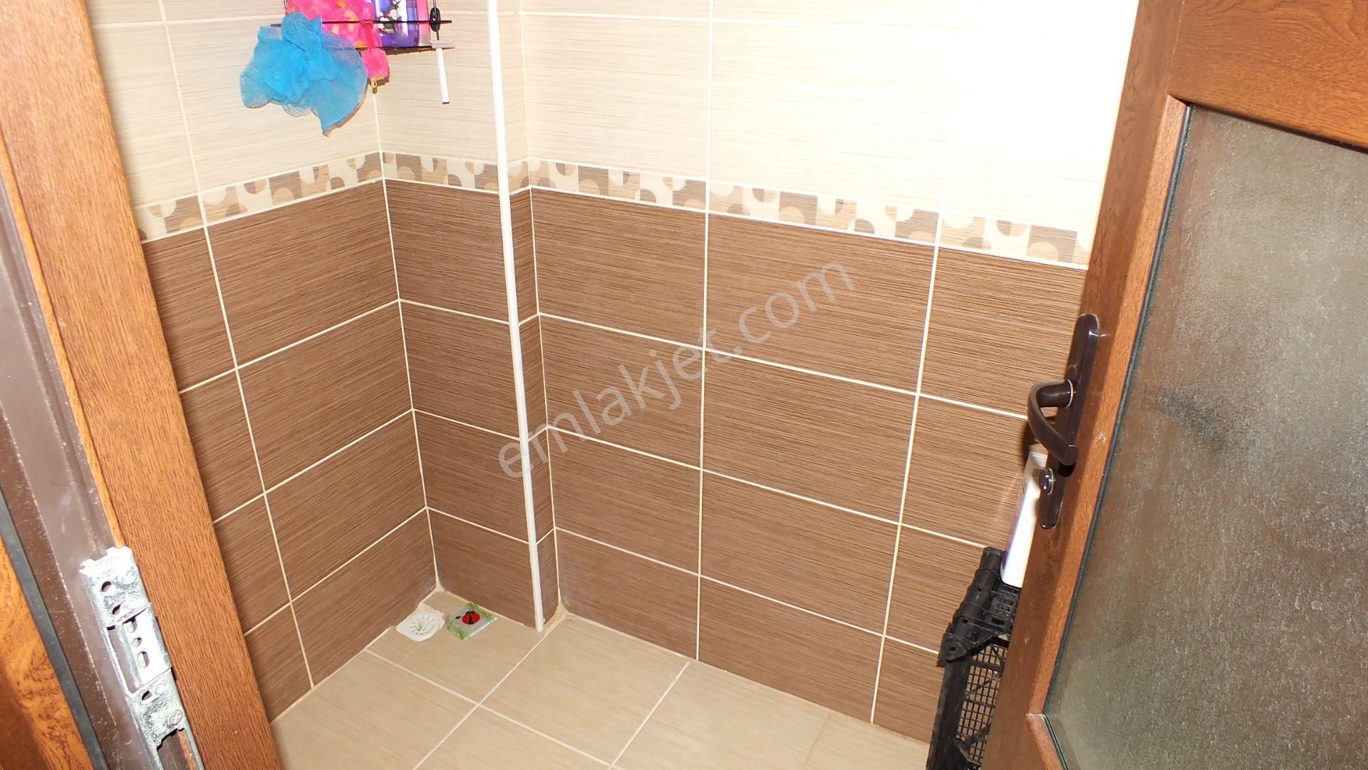 Soğuksu Güllü Ana Sitesi Satılık 145m2 3+1 Giriş Kat Daire - Görsel 16