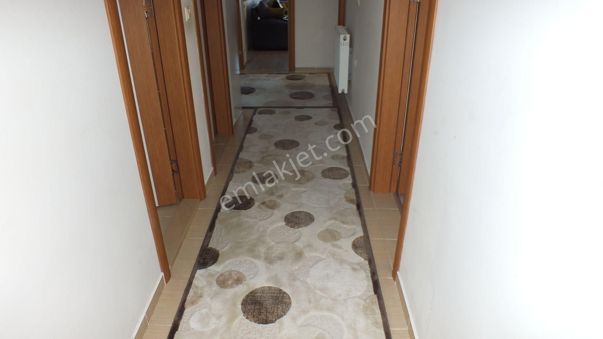 Soğuksu Güllü Ana Sitesi Satılık 145m2 3+1 Giriş Kat Daire - Görsel 22