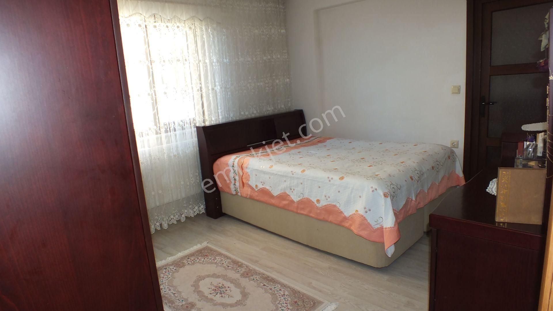 Soğuksu Güllü Ana Sitesi Satılık 145m2 3+1 Giriş Kat Daire - Görsel 13