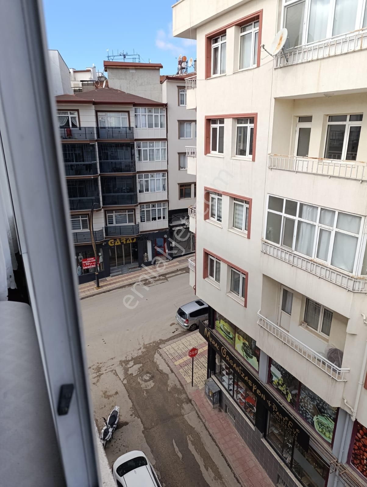 Merzifon Sofular Satılık Daire Klass Emlaktan Merzifon Şehir Merkezinde Güney Cepheli Satılık Daire