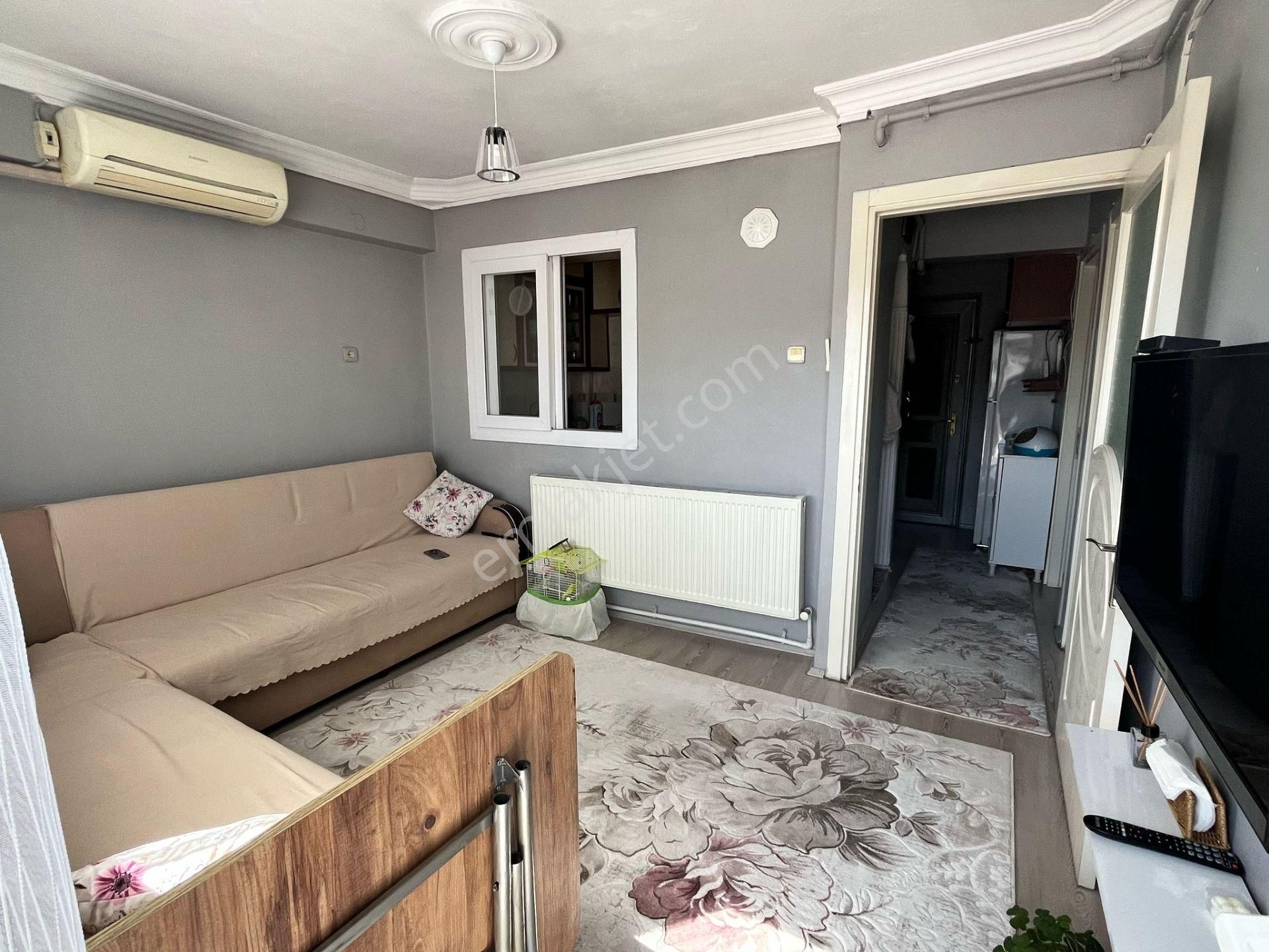 Konak Zeytinlik Mah.de Kemer İzban Yakını 2+1 75 M2 Tadilatlı Daire - Görsel 3